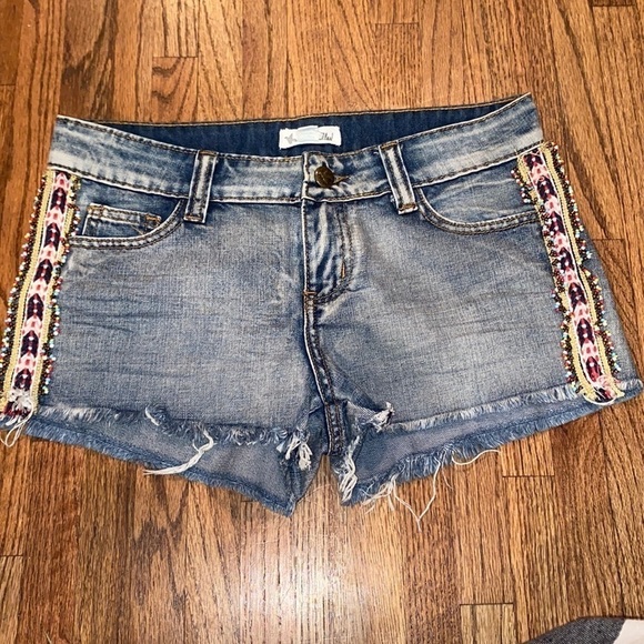 Others Follow Jean Shorts Size 26 - Picture 1 of 6